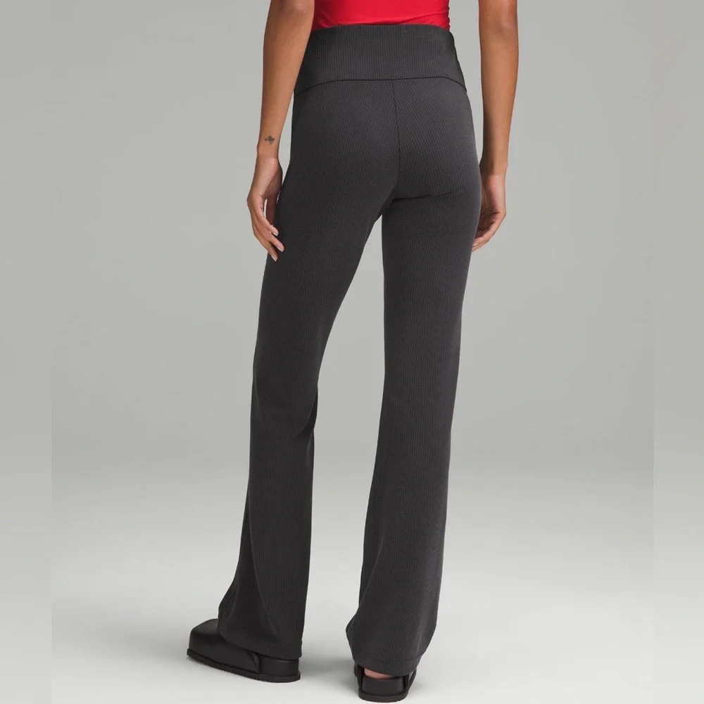 Like New Lululemon Athletica Ribbed Softstreme Flared Leg Pant, Black/Dk. Gray 8 - Picture 3 of 13